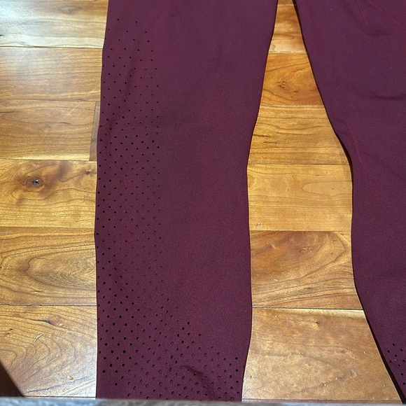 Active life perforated laser cut leggings.Black & Cherry. - Picture 8 of 14